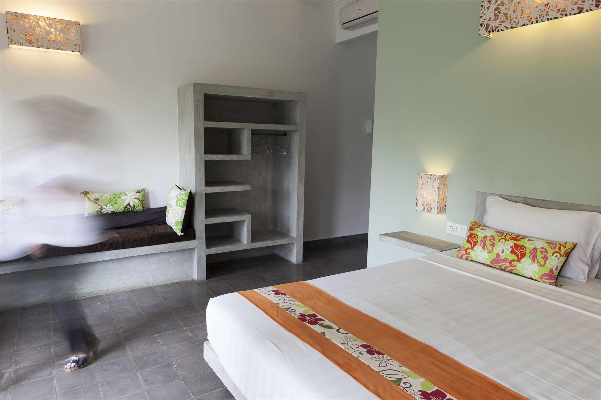 The 252 Hotel Phnom Penh Exterior foto