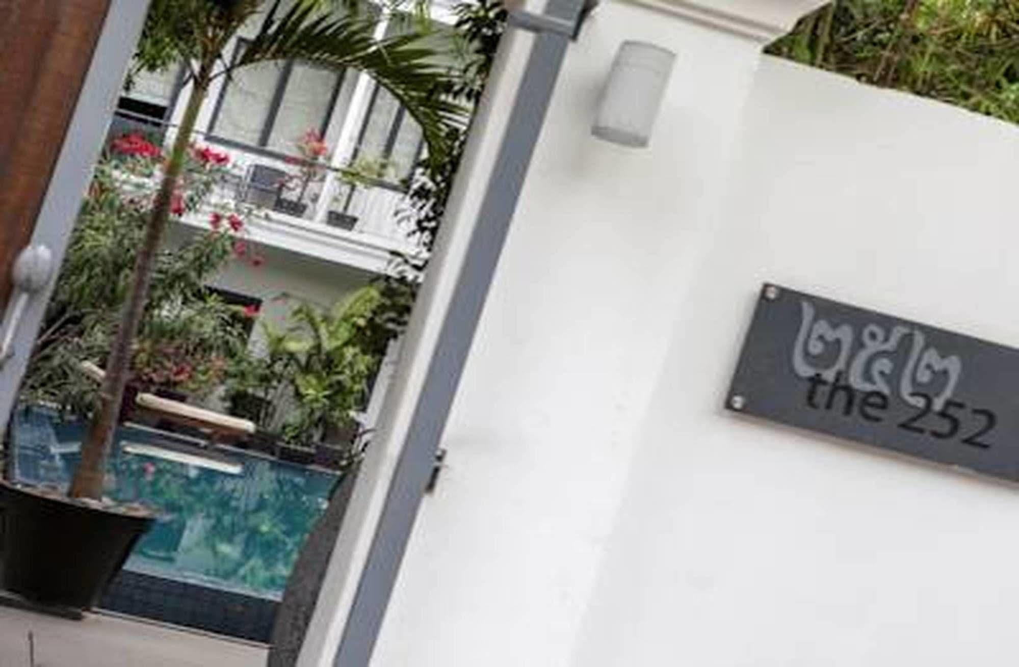 The 252 Hotel Phnom Penh Exterior foto