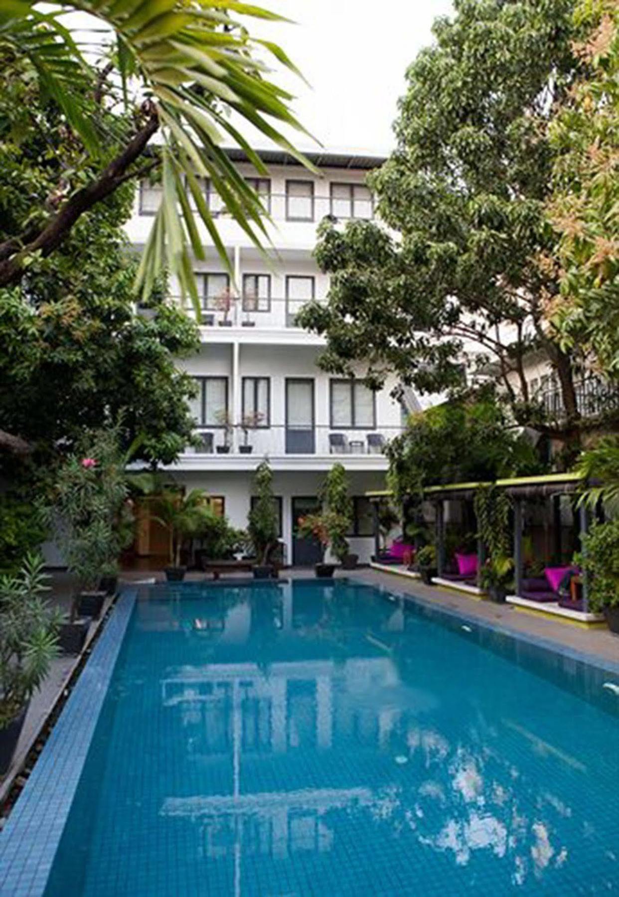 The 252 Hotel Phnom Penh Exterior foto